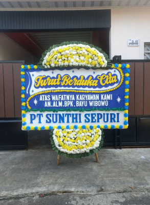 Papan Bunga Duka di Padangsari